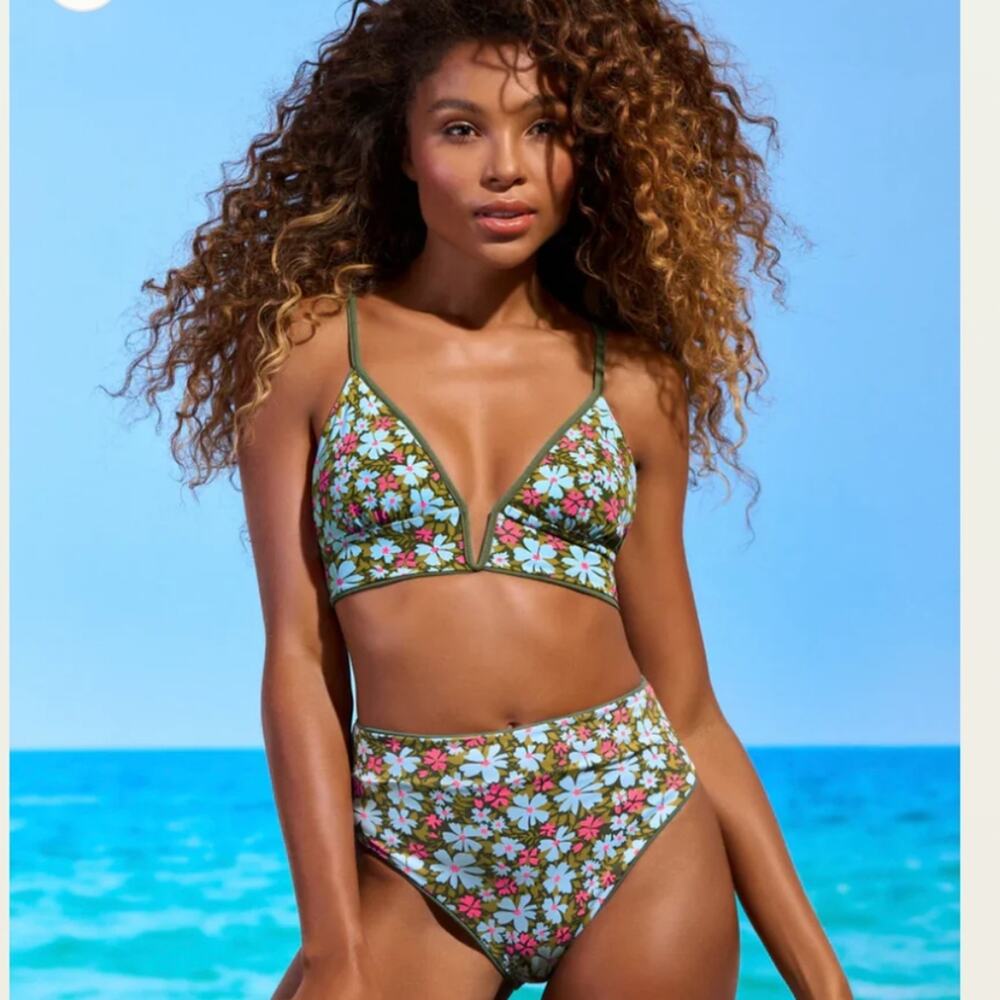 MAAJIMaaji Crocodile Green Parade Triangle Bikini 2 piece swimsuit - Picture 2 of 2
